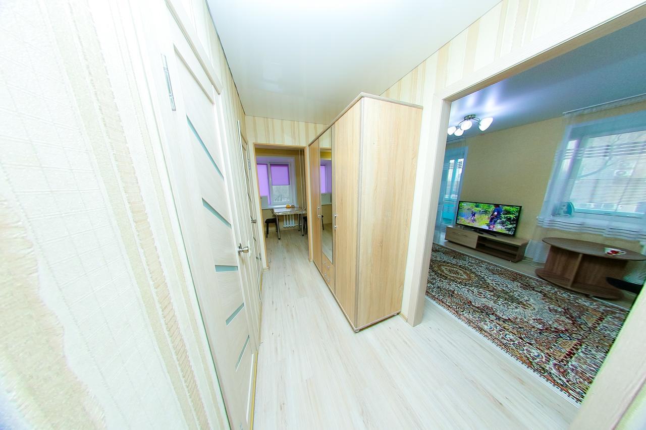Apart On Slavskogo 14 Ustʼ-Kamenogorsk Esterno foto
